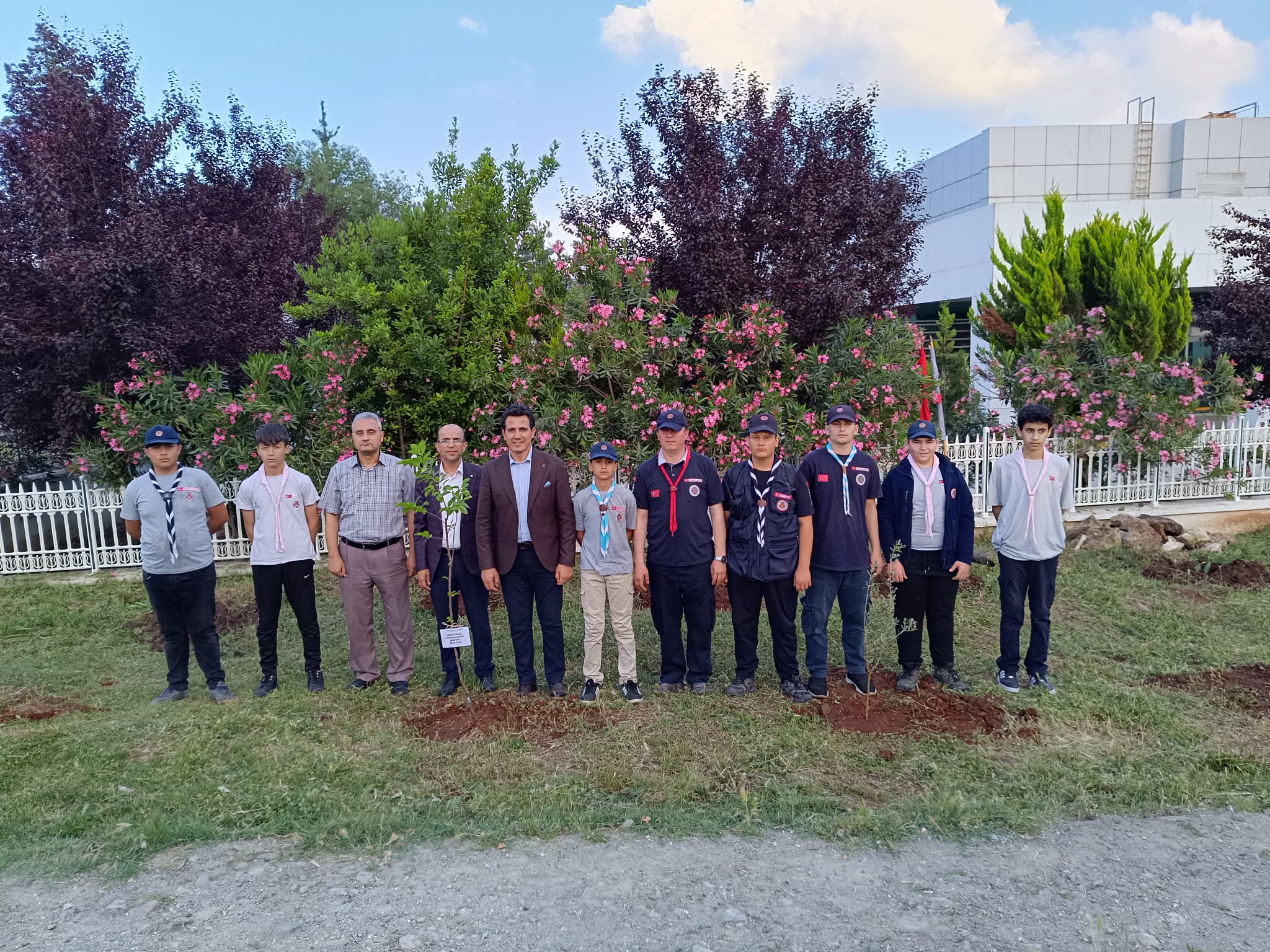 GANİ KALKAN İZCİ BAHÇESİ